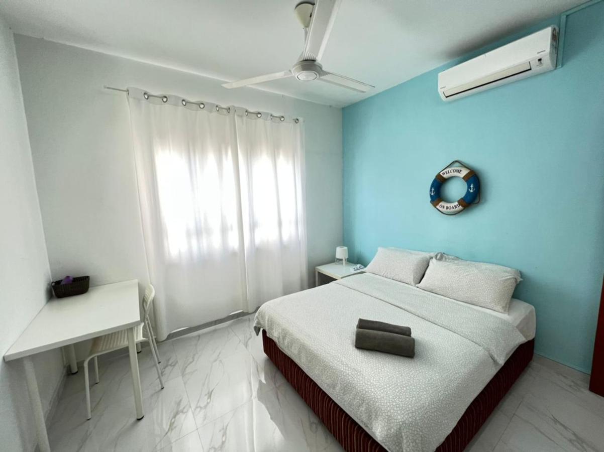 Seaview Holiday Apartment 2 - Free Wifi & Netflix Kuala Terengganu Exterior foto